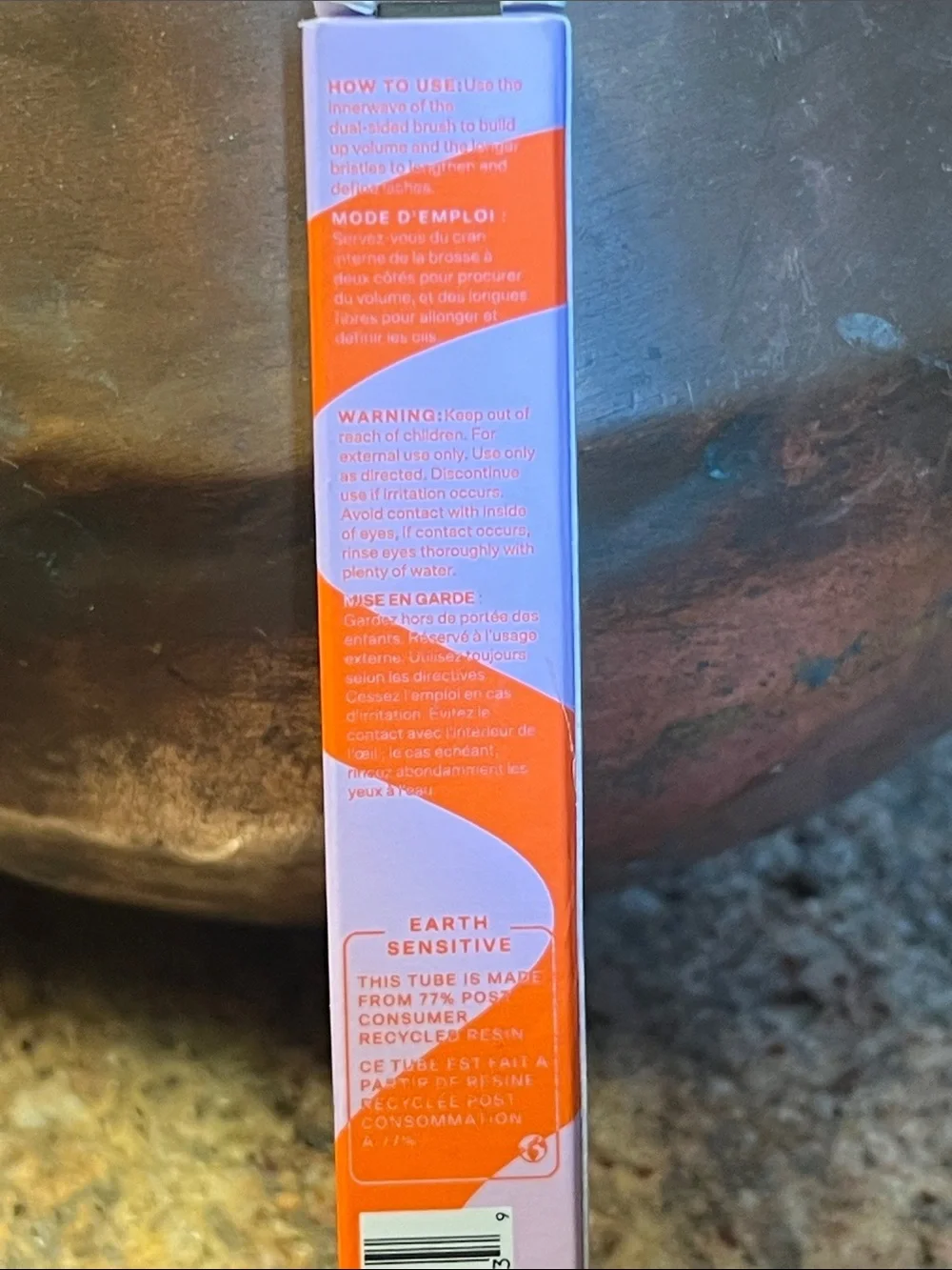 Tower 28 make waves Mascara in jet